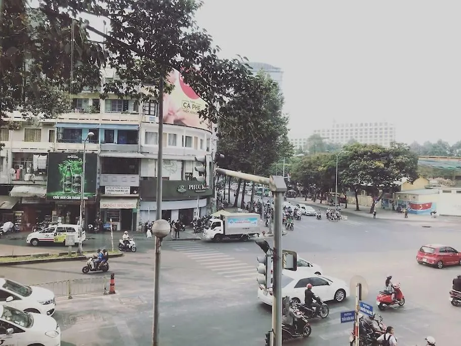 The Wooden Apartments - In The Heart Of Ben Thanh Ho Chi Minh City